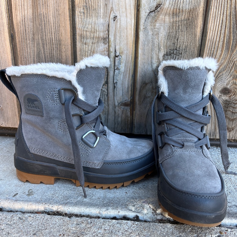 SOREL Tivoli IV Waterproof Winter Boot Womens Size 7.5